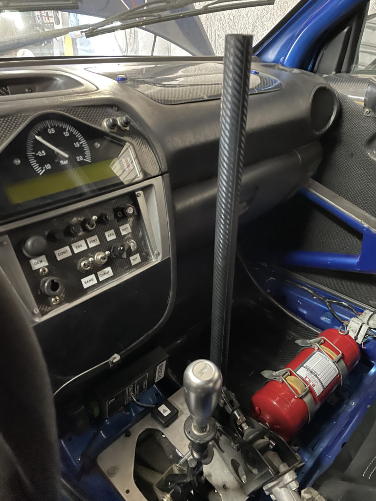 Extincteurs sécurité incendie voiture rallye 06